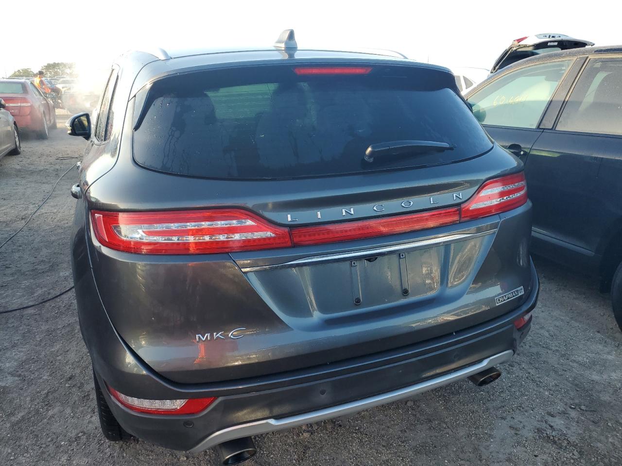 VIN 5LMCJ2D96KUL00354 2019 LINCOLN MKC no.6