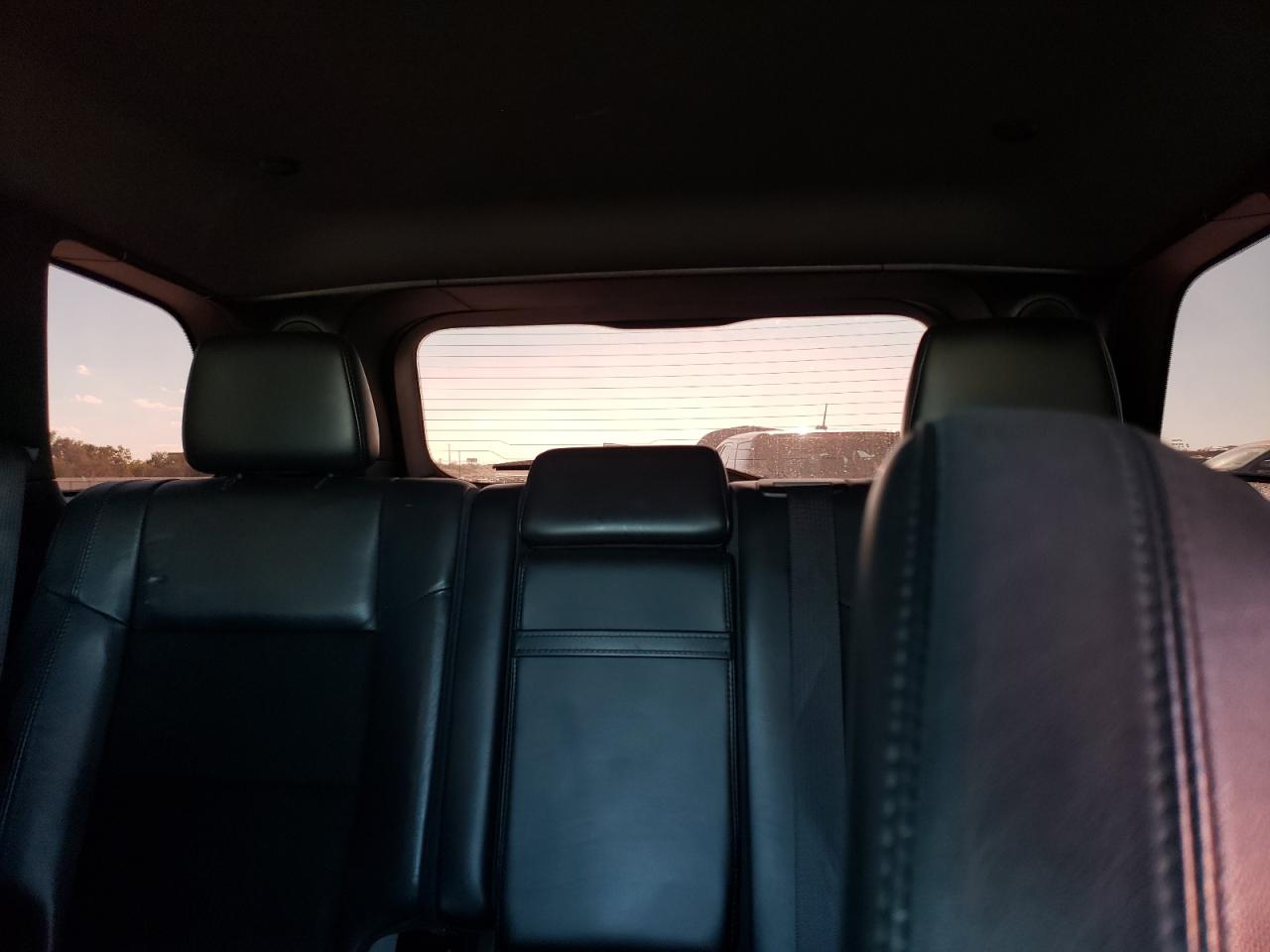 2019 Jeep Grand Cherokee - Image 10