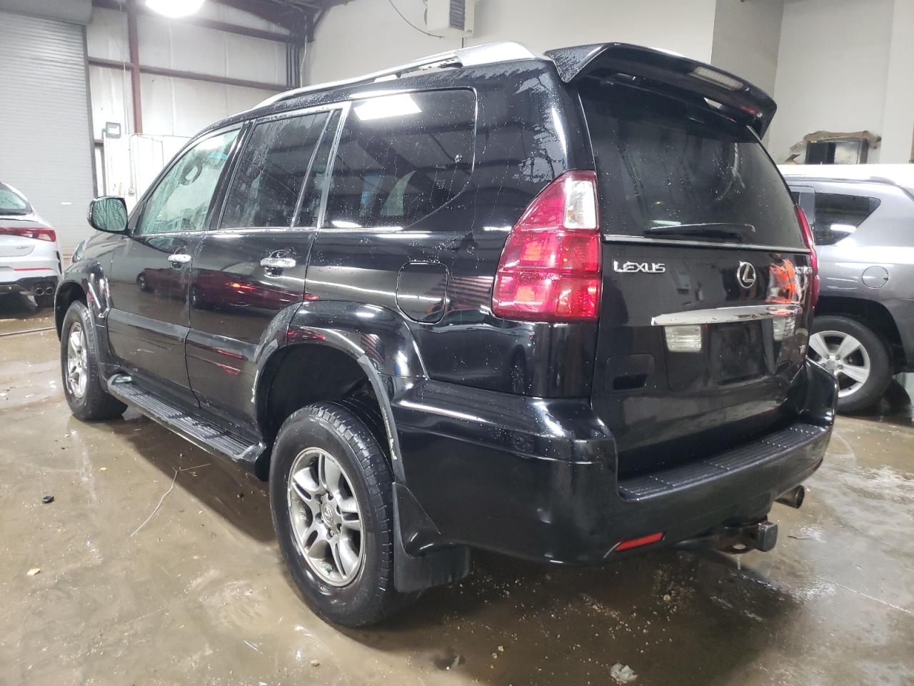 2009 Lexus GX - Image 2