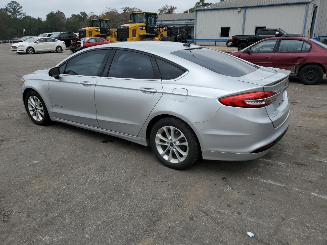 2018 Ford Fusion - Image 2