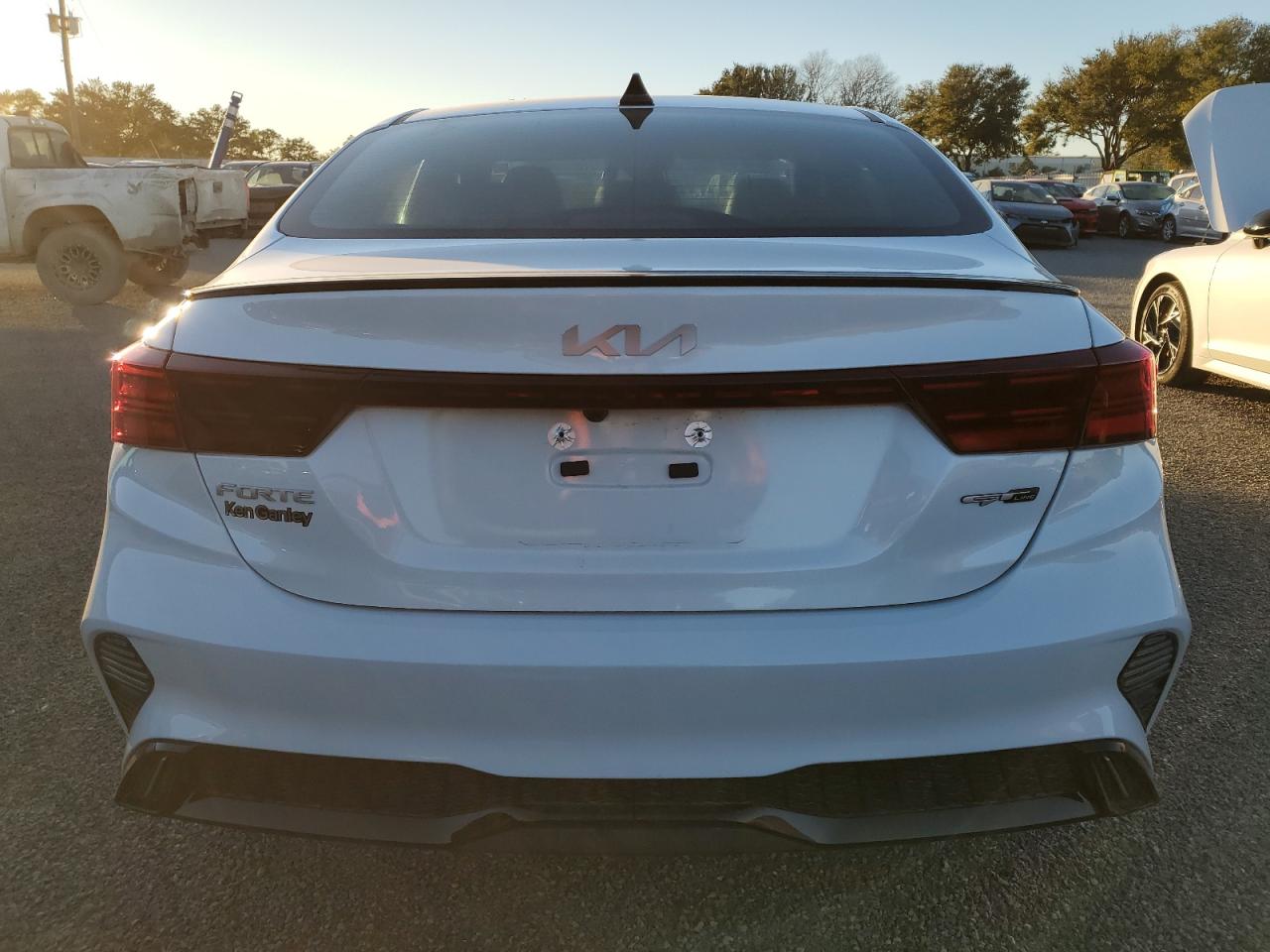 2024 Kia Forte - Image 6