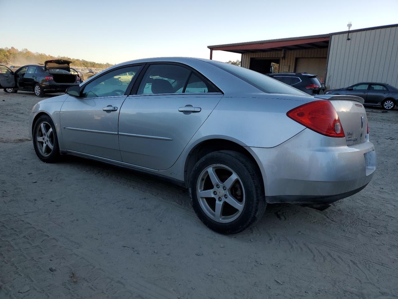 2008 Pontiac G6 - Image 2