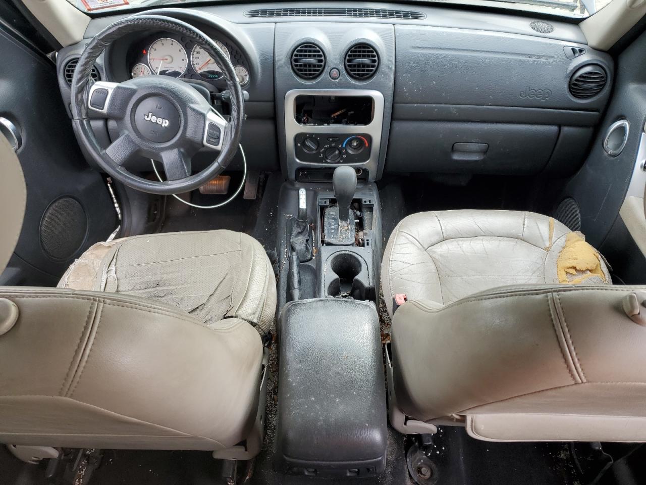 2003 Jeep Liberty (North America) - Image 8