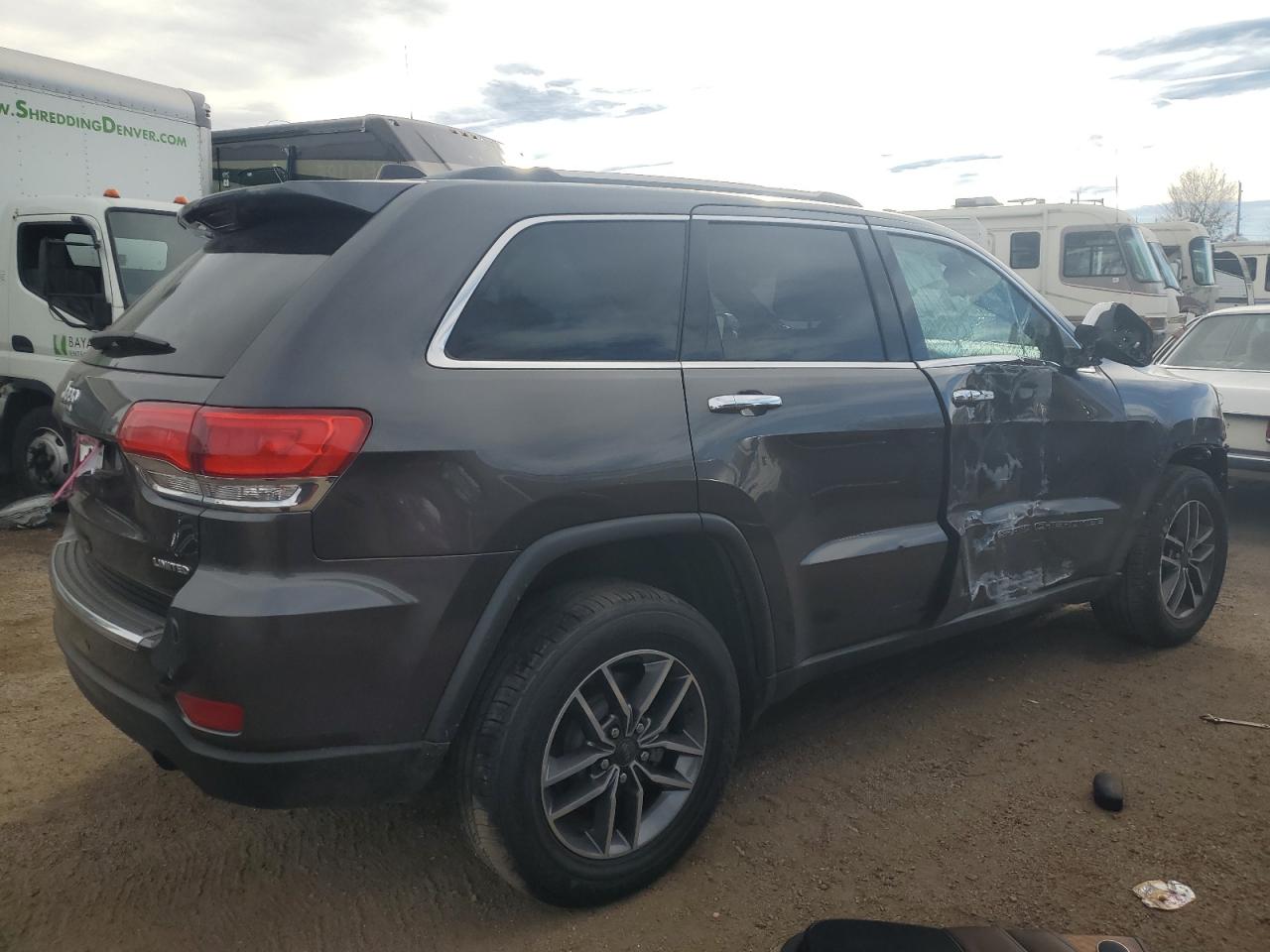 2019 Jeep Grand Cherokee - Image 3