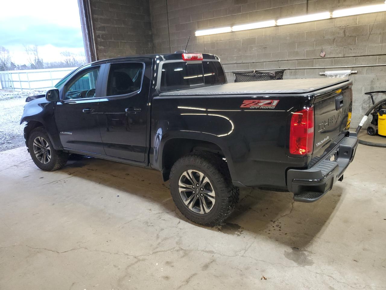 2022 Chevrolet Colorado - Image 2