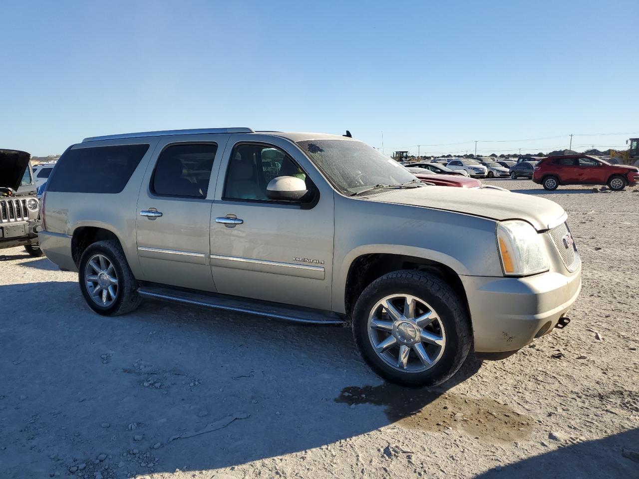 VIN 1GKS2MEFXDR275789 2013 GMC YUKON no.4