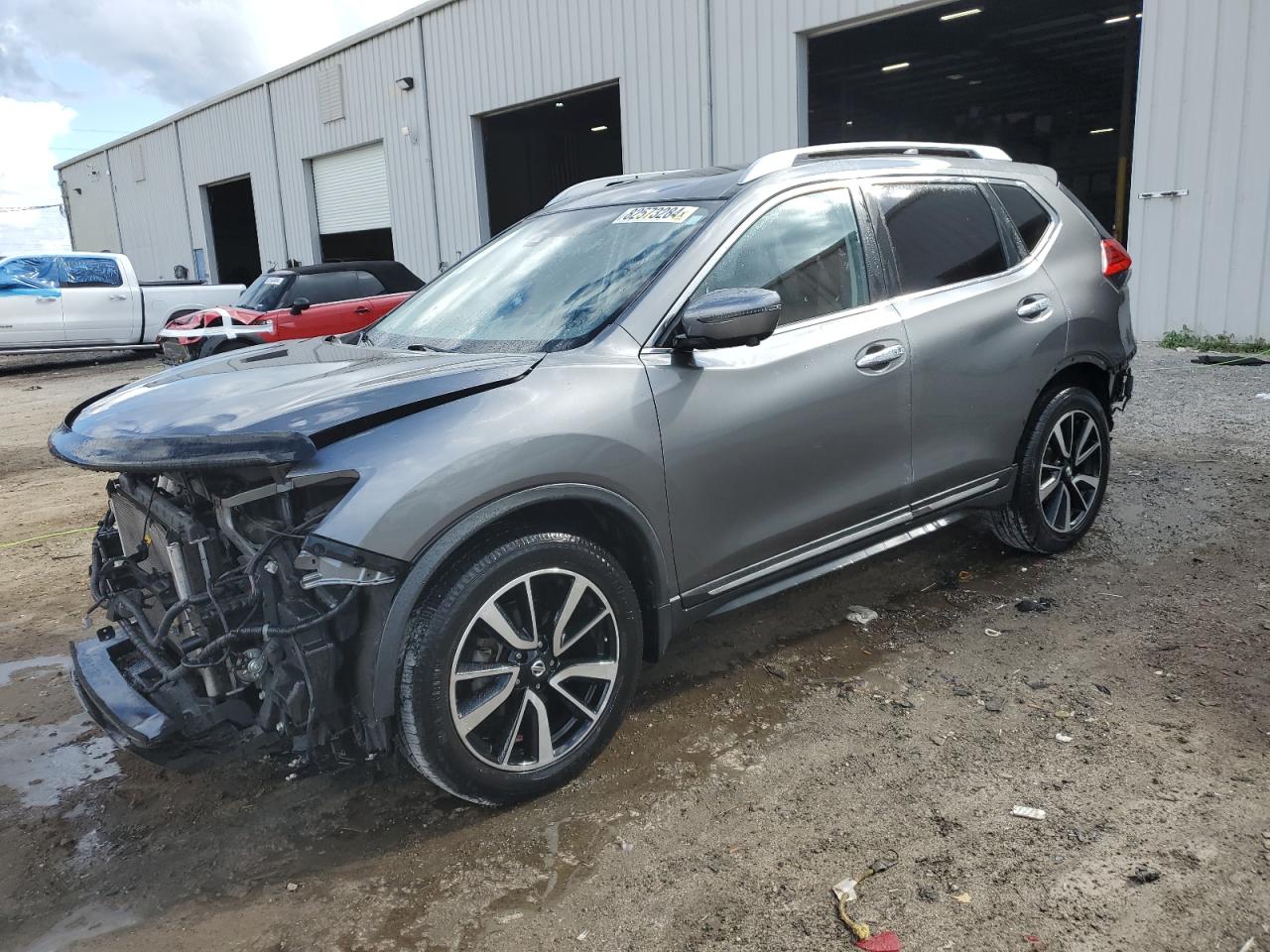 2017 Nissan Rogue - Image 1