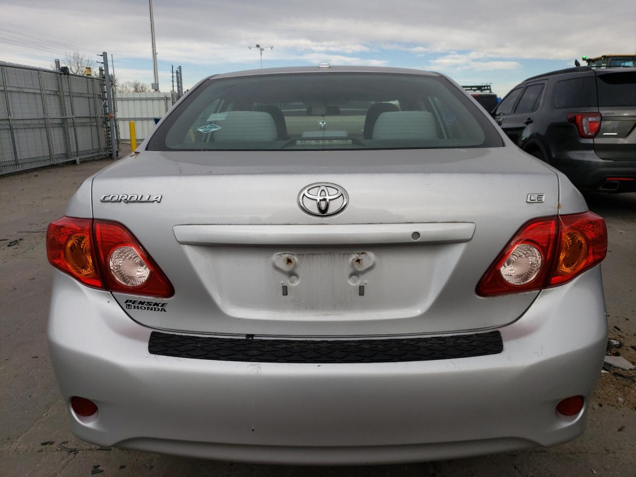 2010 Toyota Corolla Base VIN: 1NXBU4EE4AZ386436 Lot: 81139874