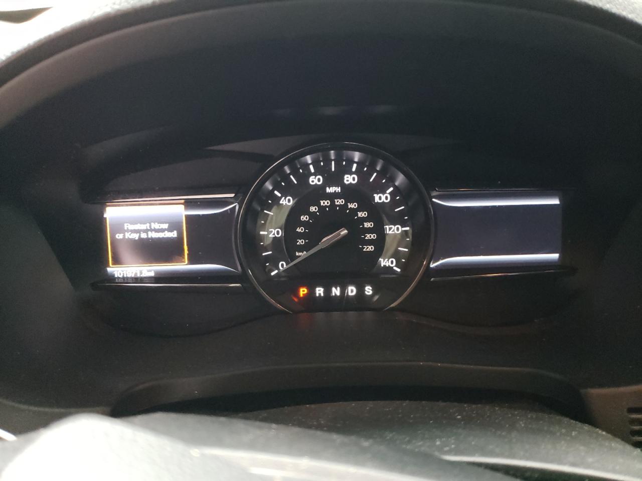 2017 Ford Explorer - Image 9