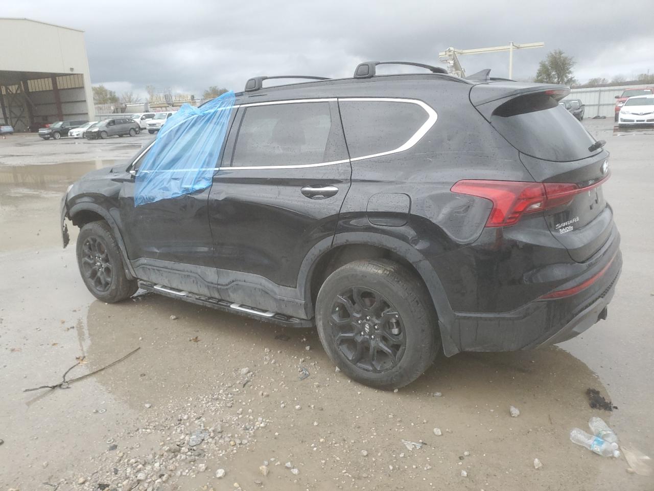 2022 Hyundai Santa Fe - Image 2