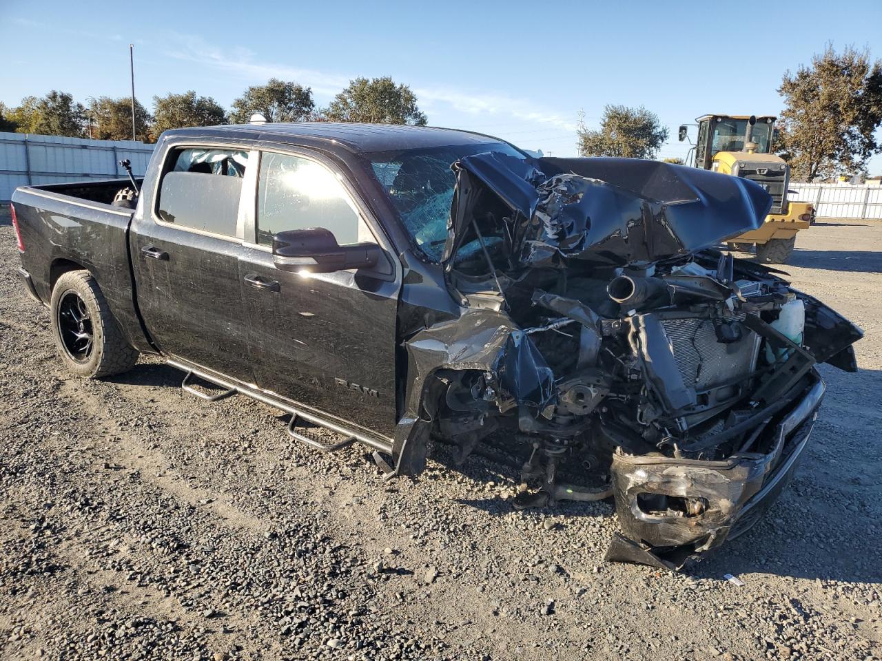 2021 RAM 1500 - Image 4