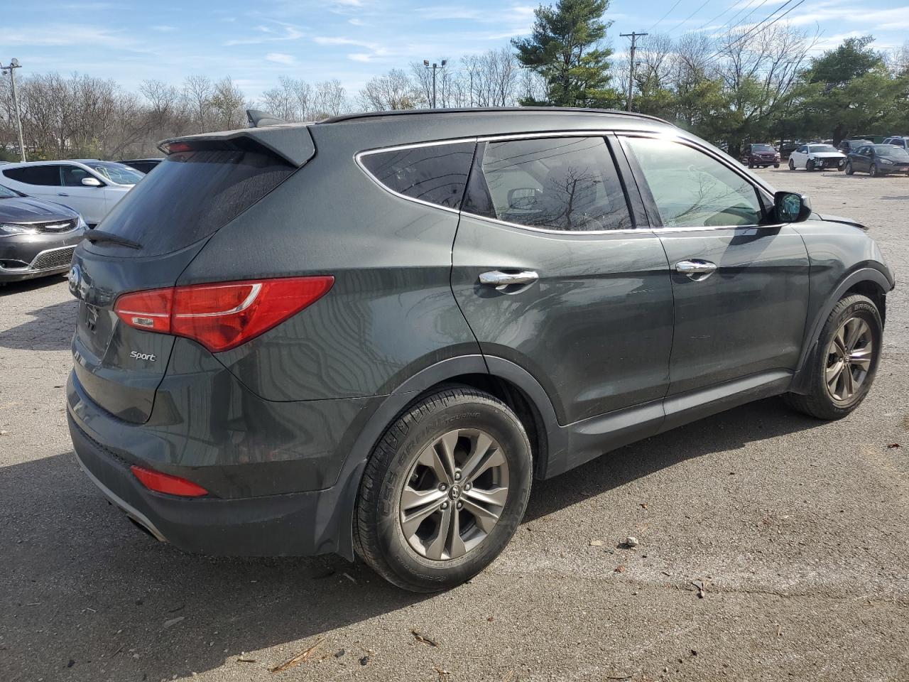 2014 Hyundai Santa Fe - Image 3