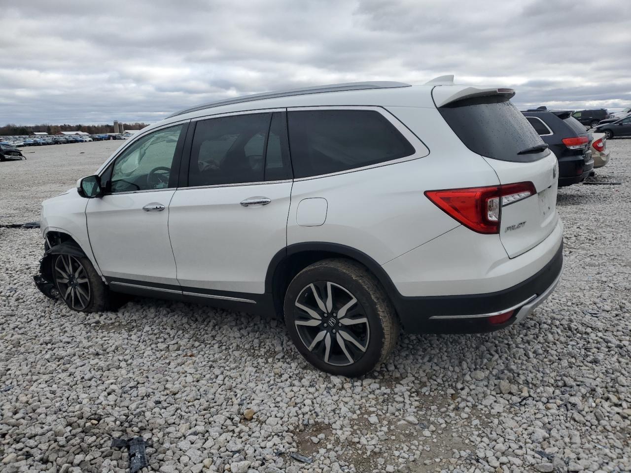 2022 Honda Pilot - Image 2