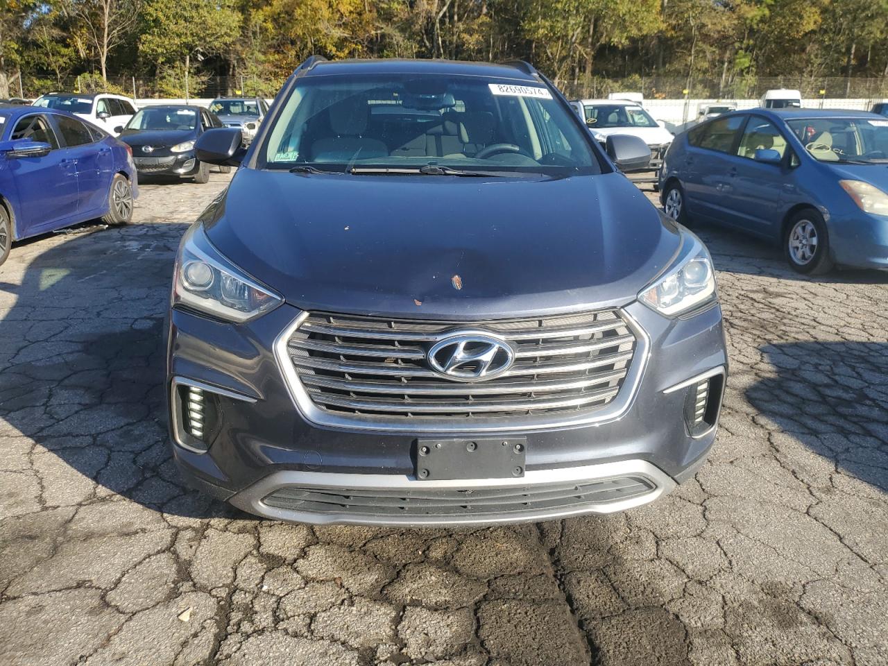 2017 Hyundai Santa Fe - Image 5