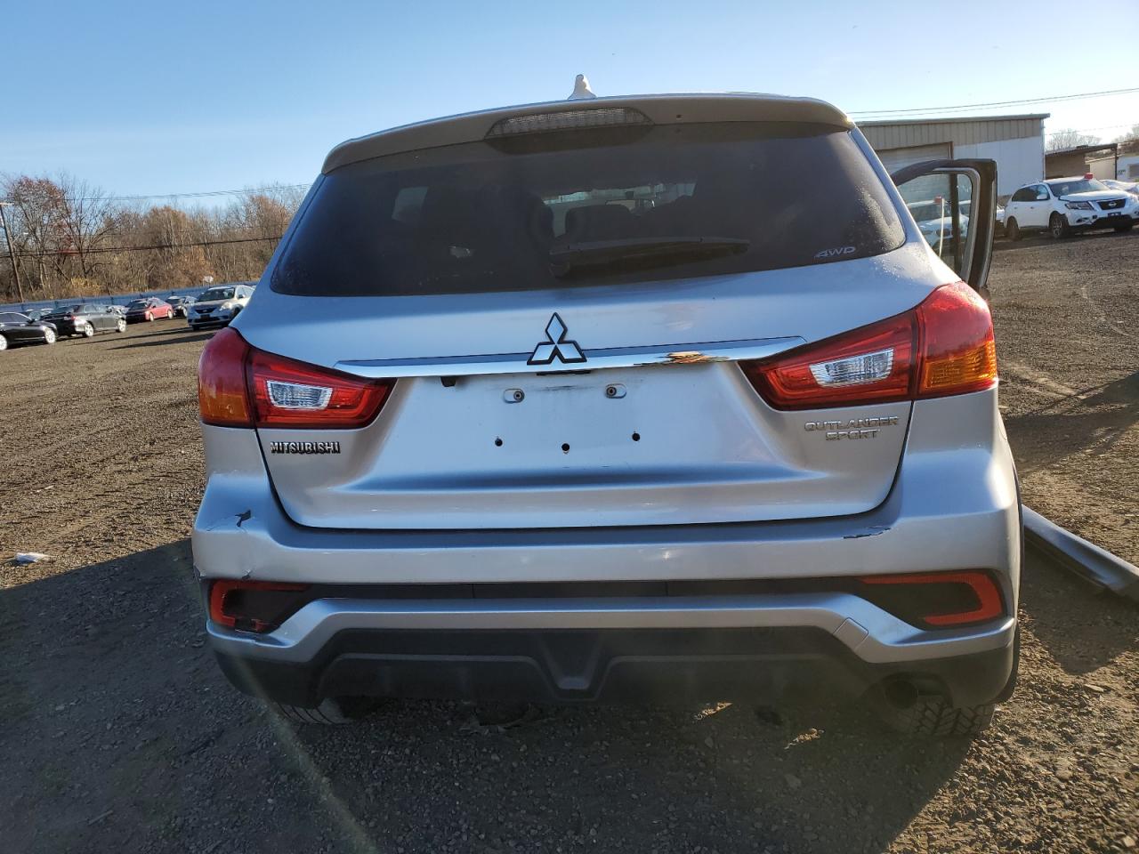 2018 Mitsubishi Outlander Sport Es VIN: JA4AR3AU6JU016303 Lot: 80529134