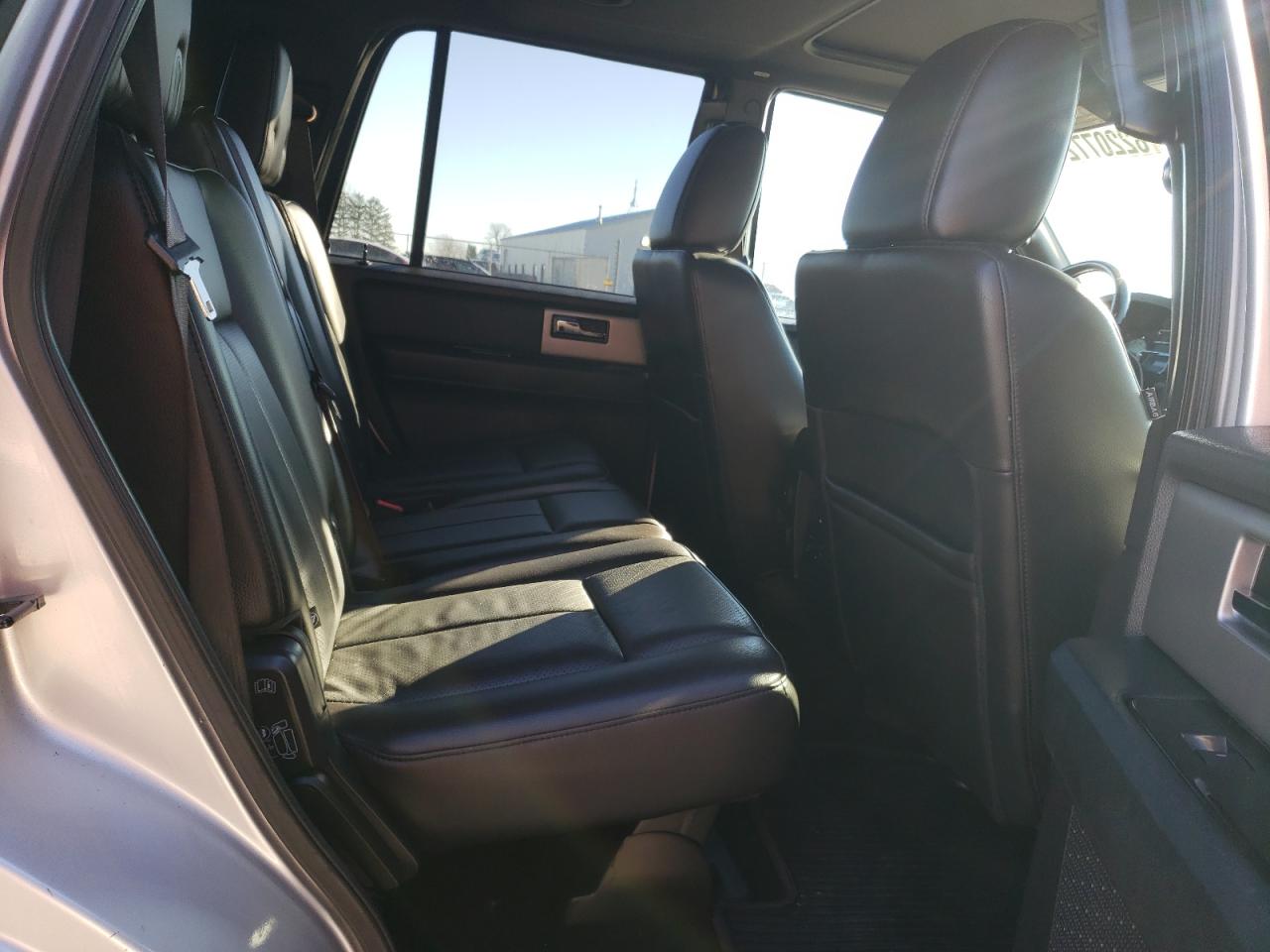 2014 Ford Expedition - Image 11