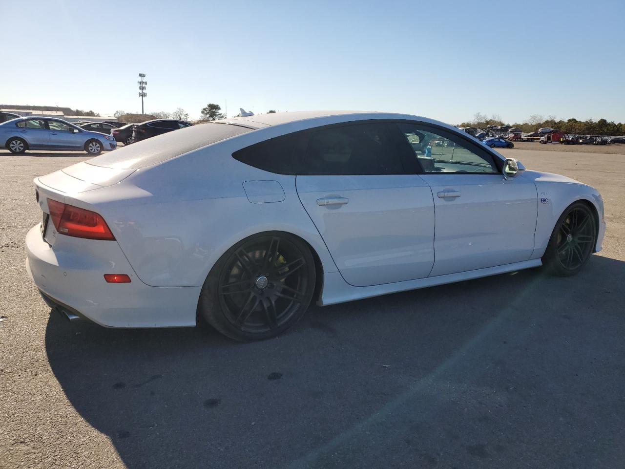 2014 Audi S7 - Image 3