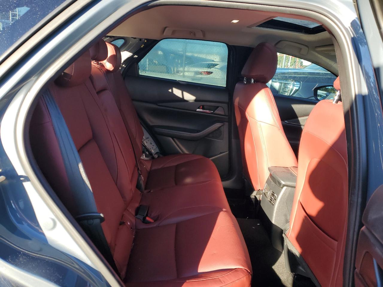 2022 Mazda CX-30 - Image 10