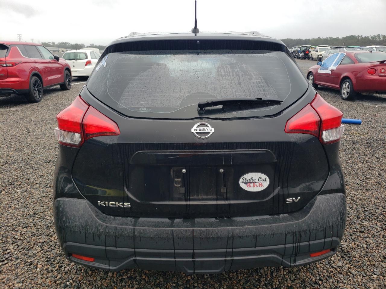 2018 Nissan Kicks S VIN: 3N1CP5CU5JL513367 Lot: 79340234