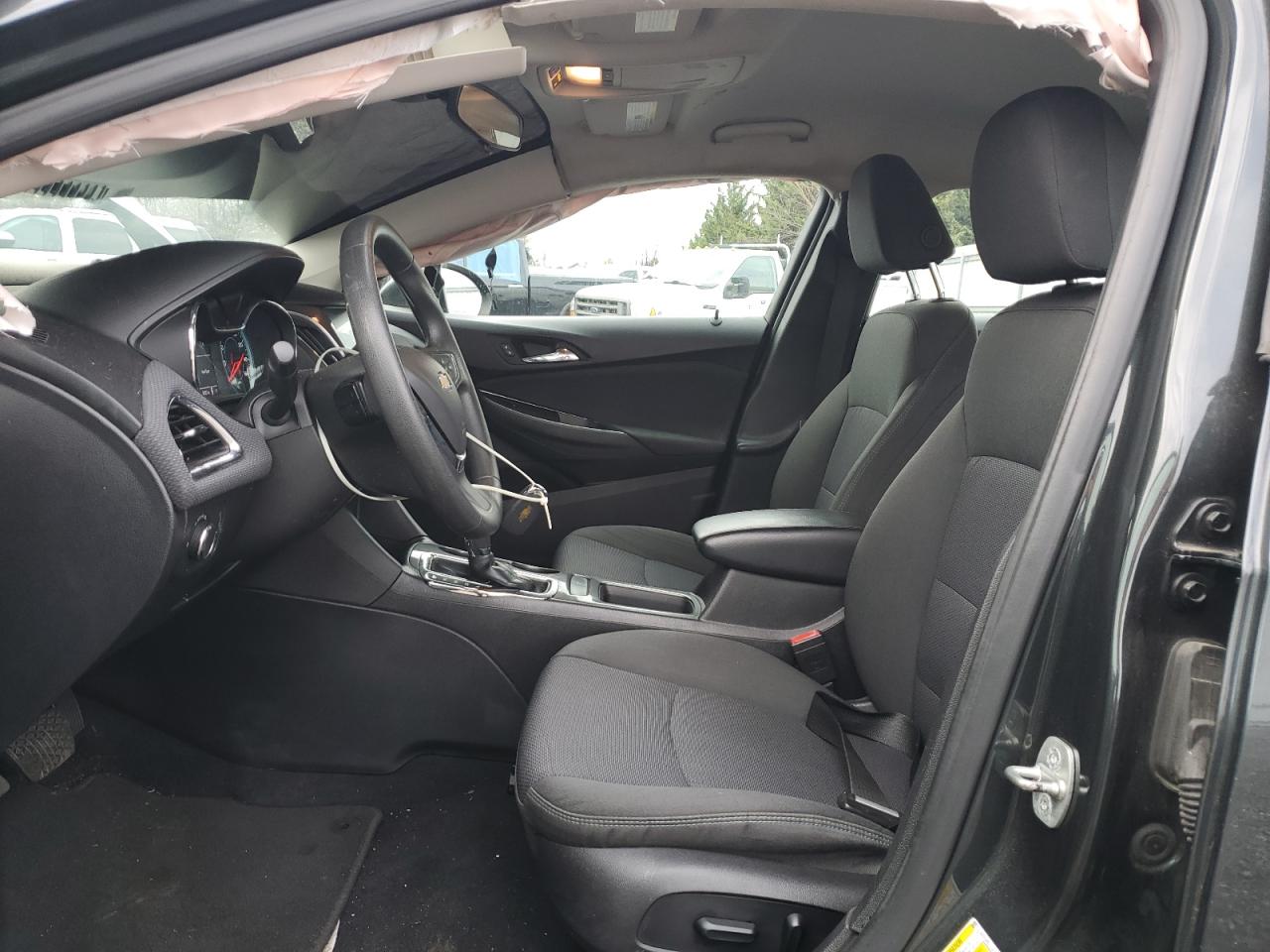 2018 Chevrolet Cruze - Image 7