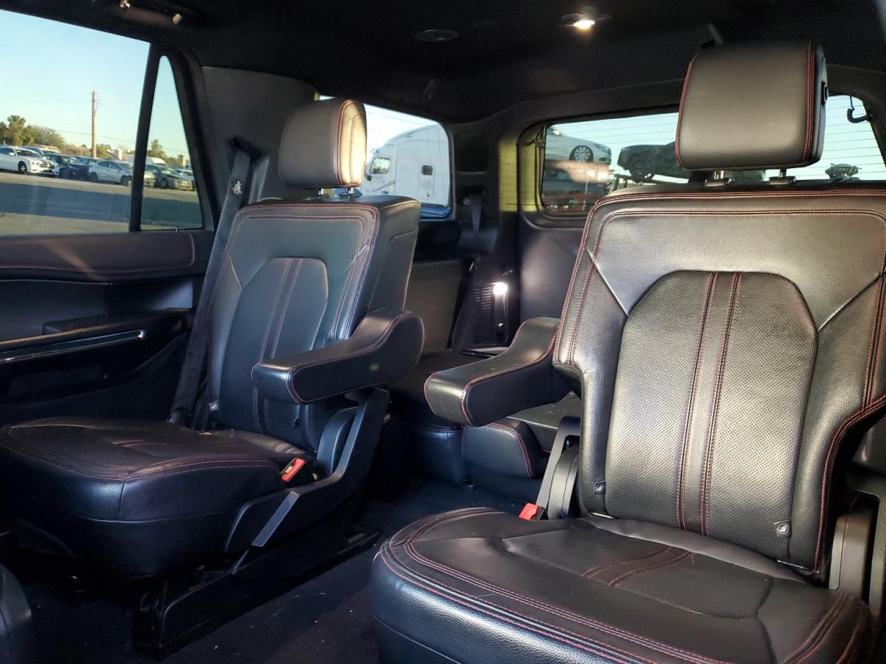 2011 Dodge RAM - Image 10