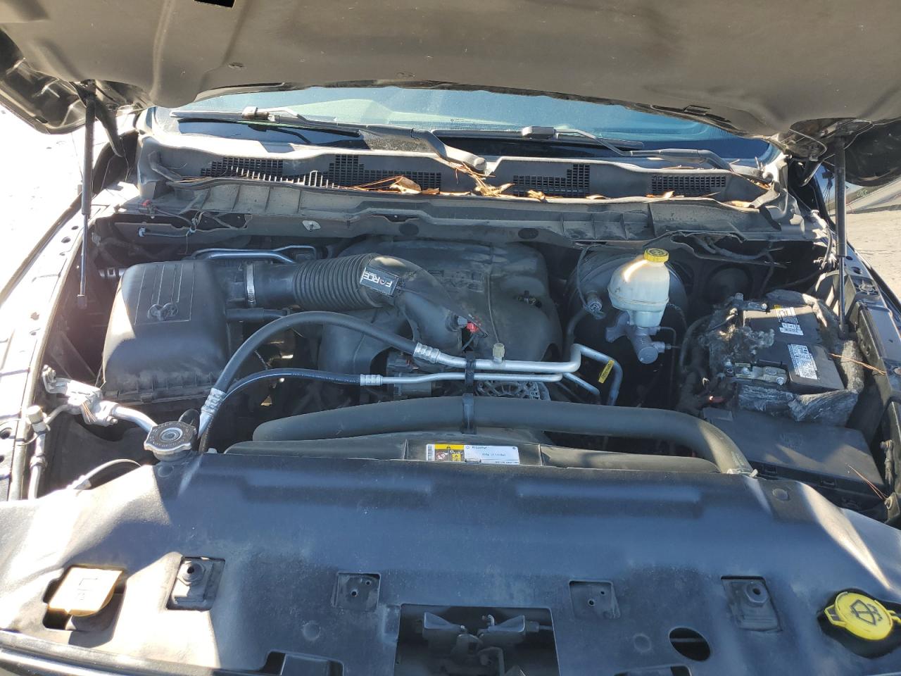 2015 RAM 1500 - Image 11