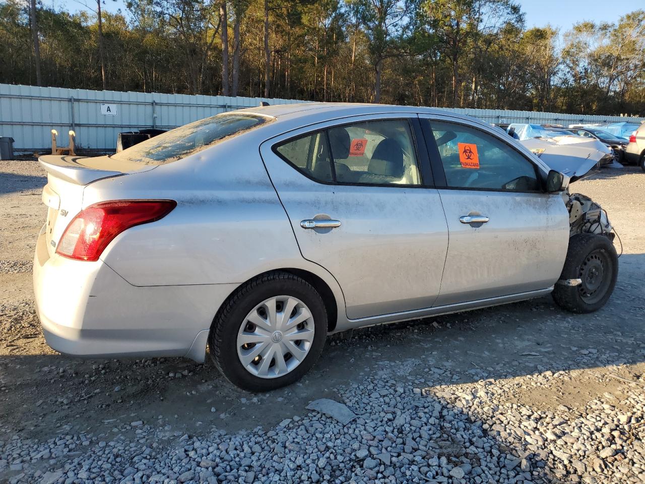 2016 Nissan Versa - Image 3