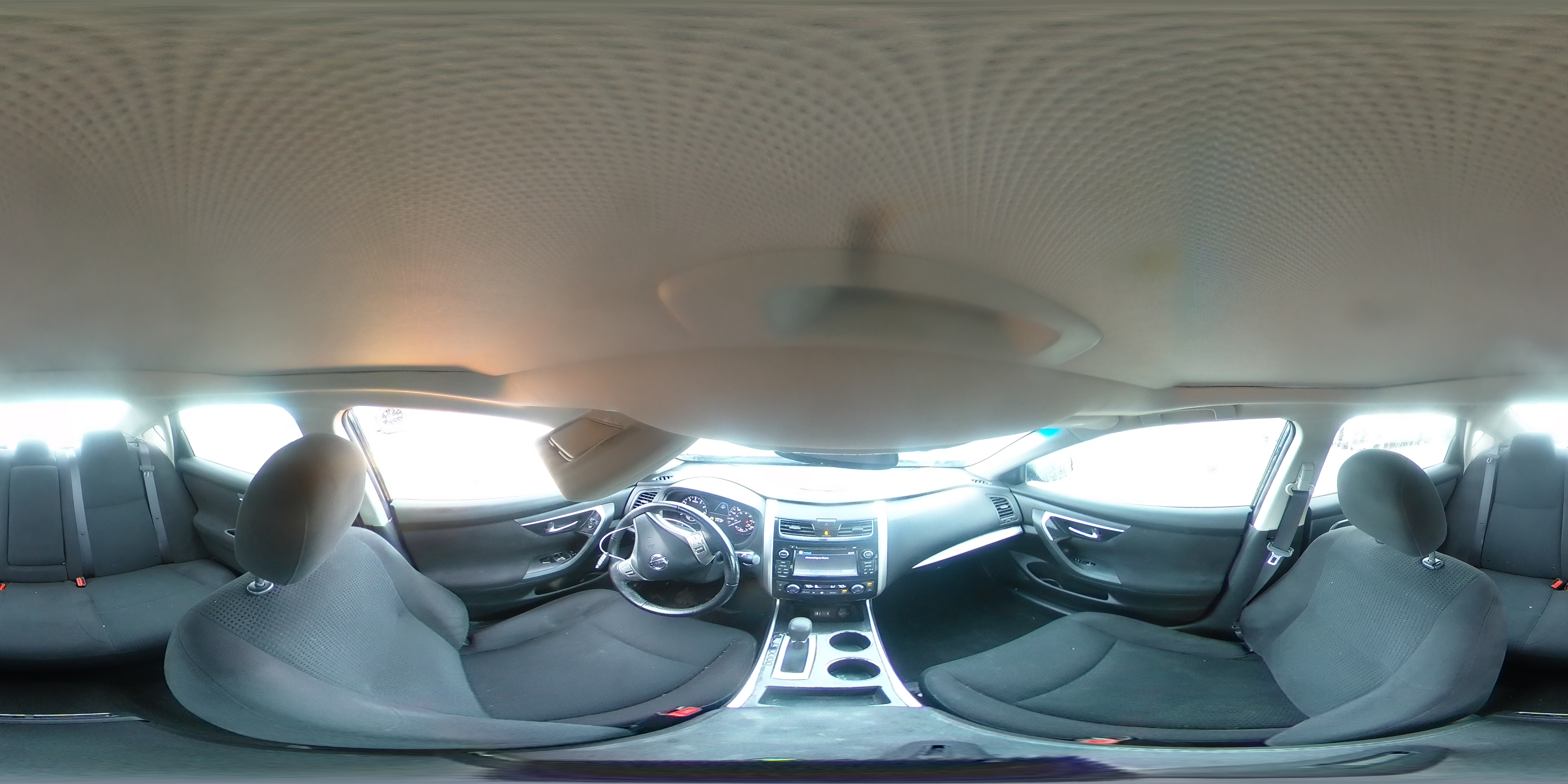 2014 Nissan Altima - Image 13