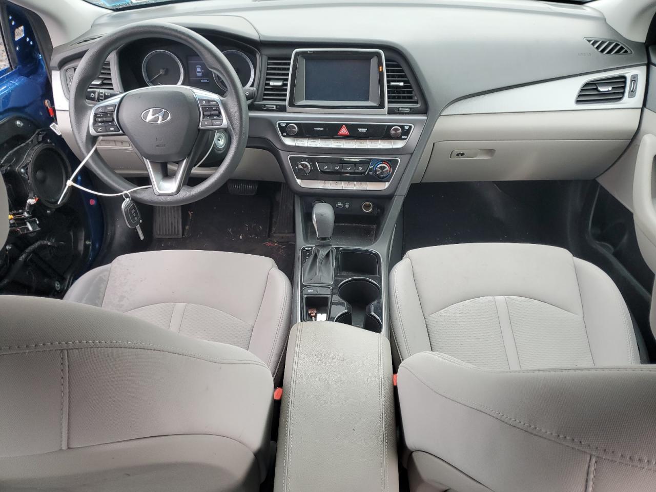 2018 Hyundai Sonata - Image 8