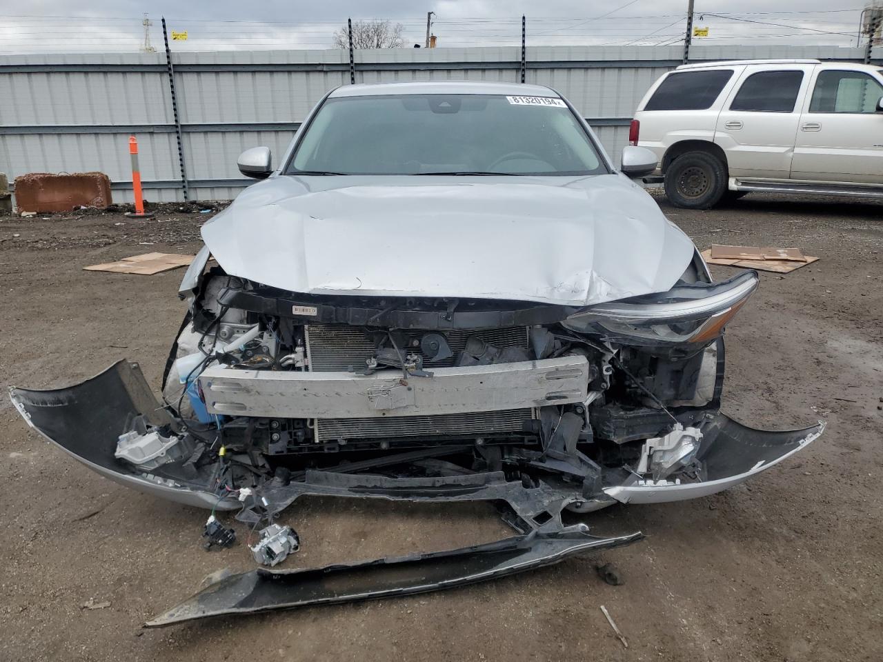 2021 Nissan Altima - Image 5