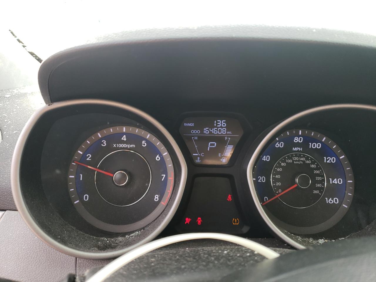 2011 Hyundai Elantra - Image 9