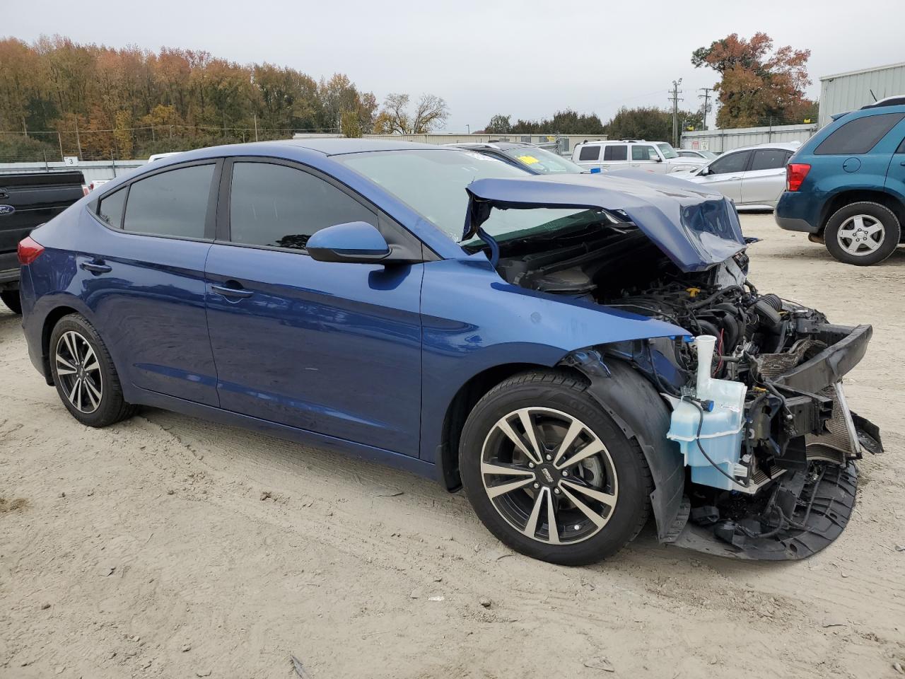 2018 Hyundai Elantra - Image 4