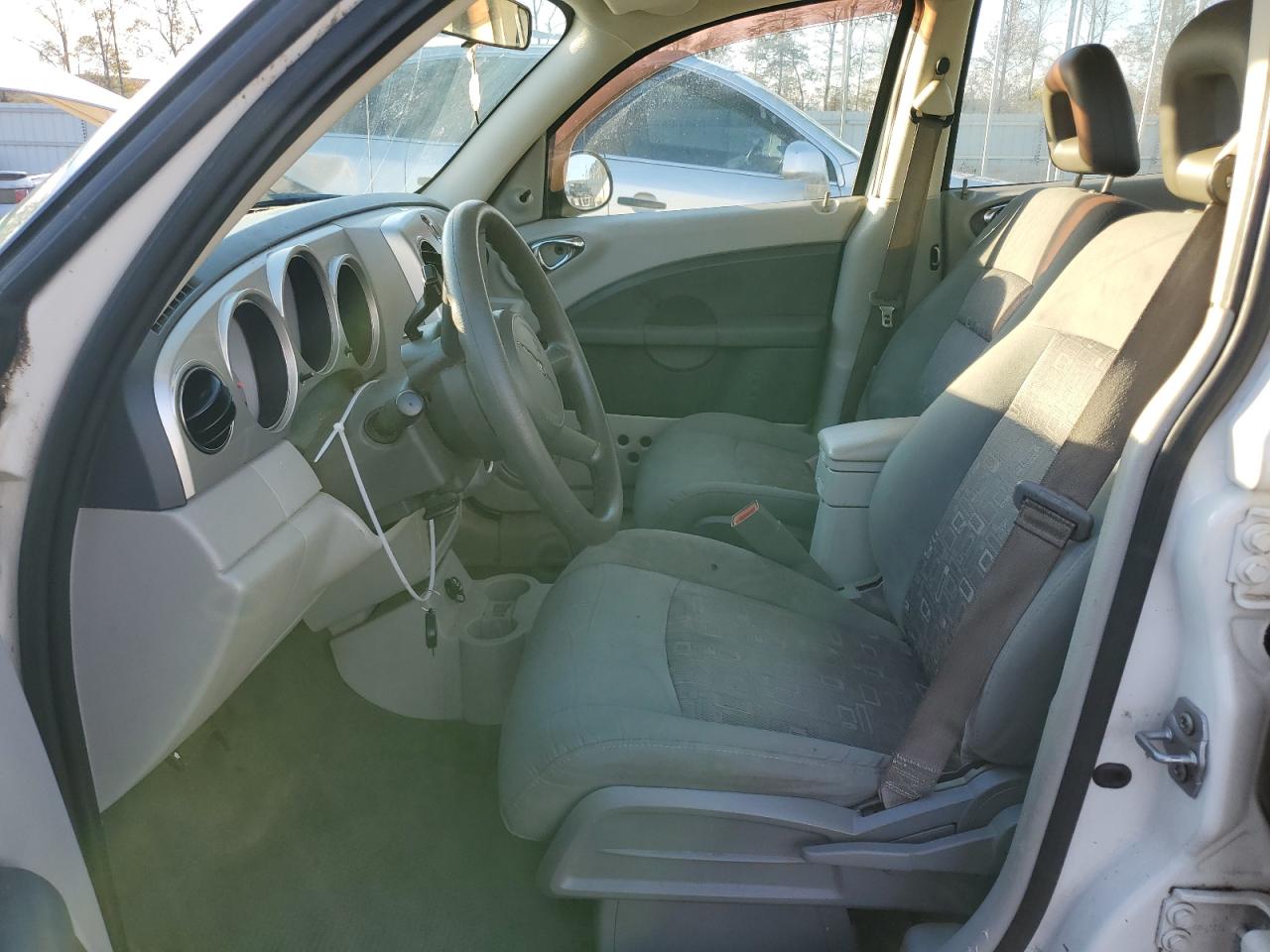 2008 Chrysler PT Cruiser - Image 7