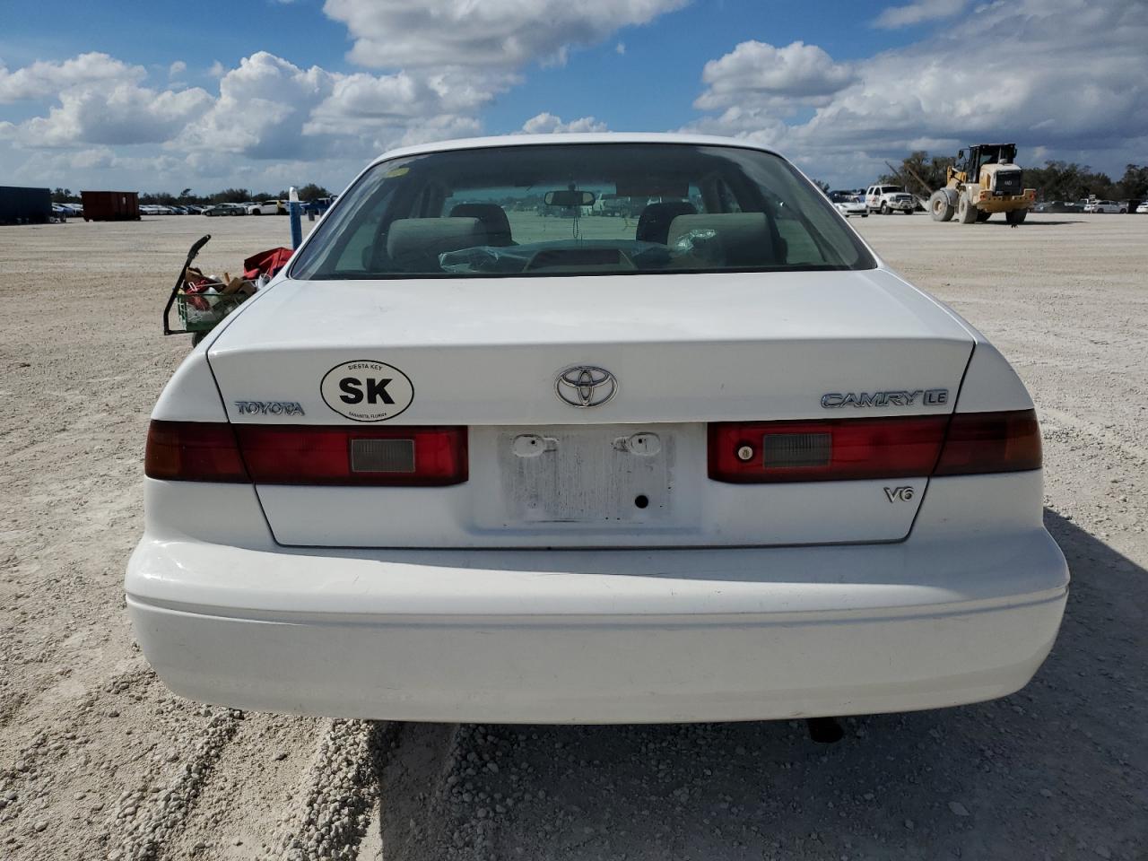 1998 Toyota Camry - Image 6