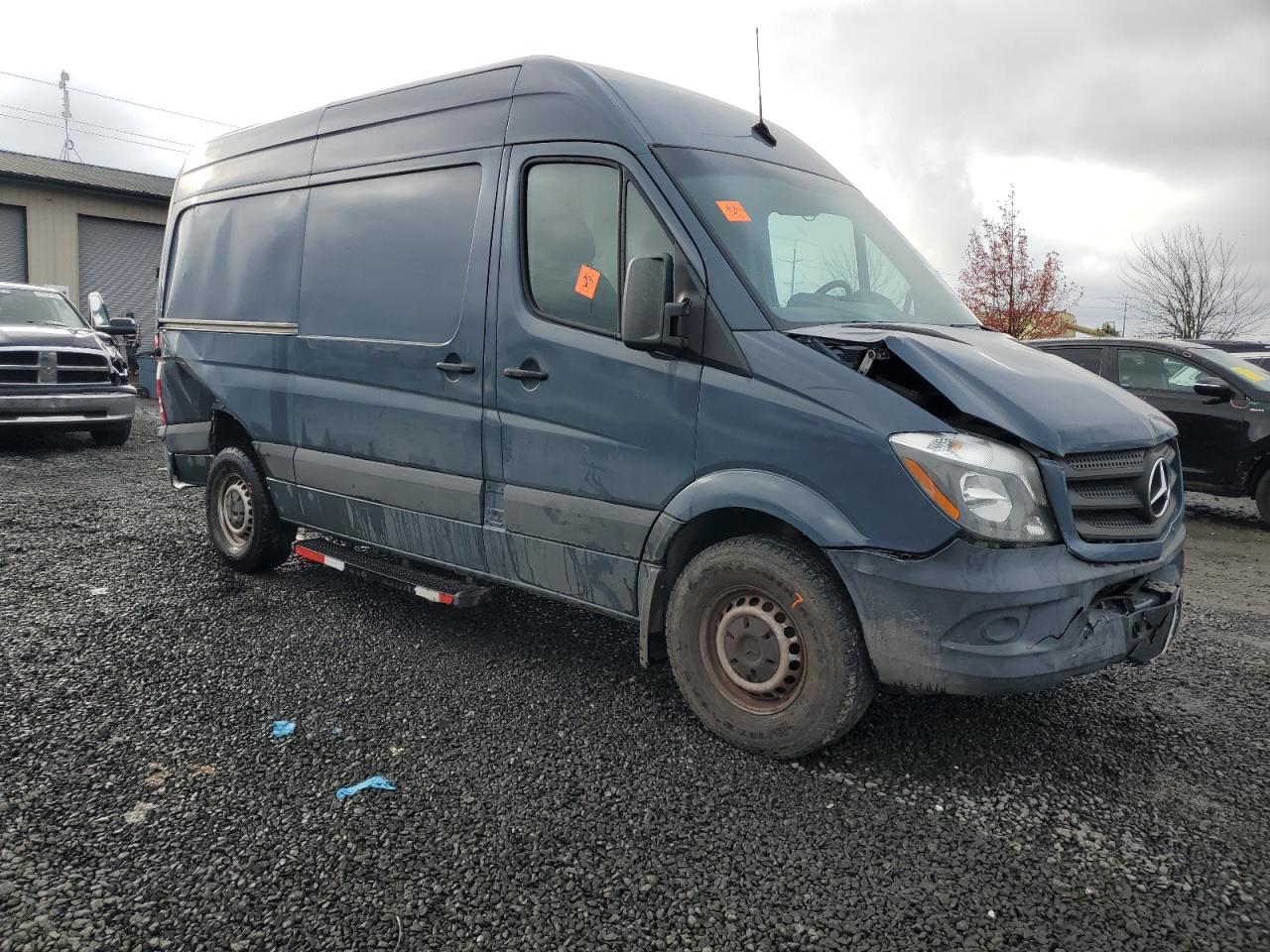 VIN WD3PE7CD6JP623438 2018 MERCEDES-BENZ SPRINTER no.4