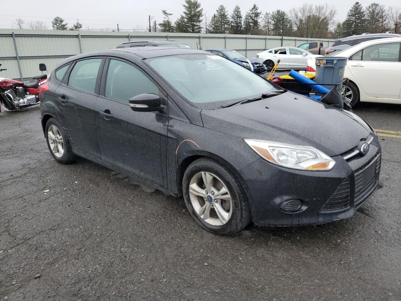 VIN 1FADP3K26EL402520 2014 FORD FOCUS no.4