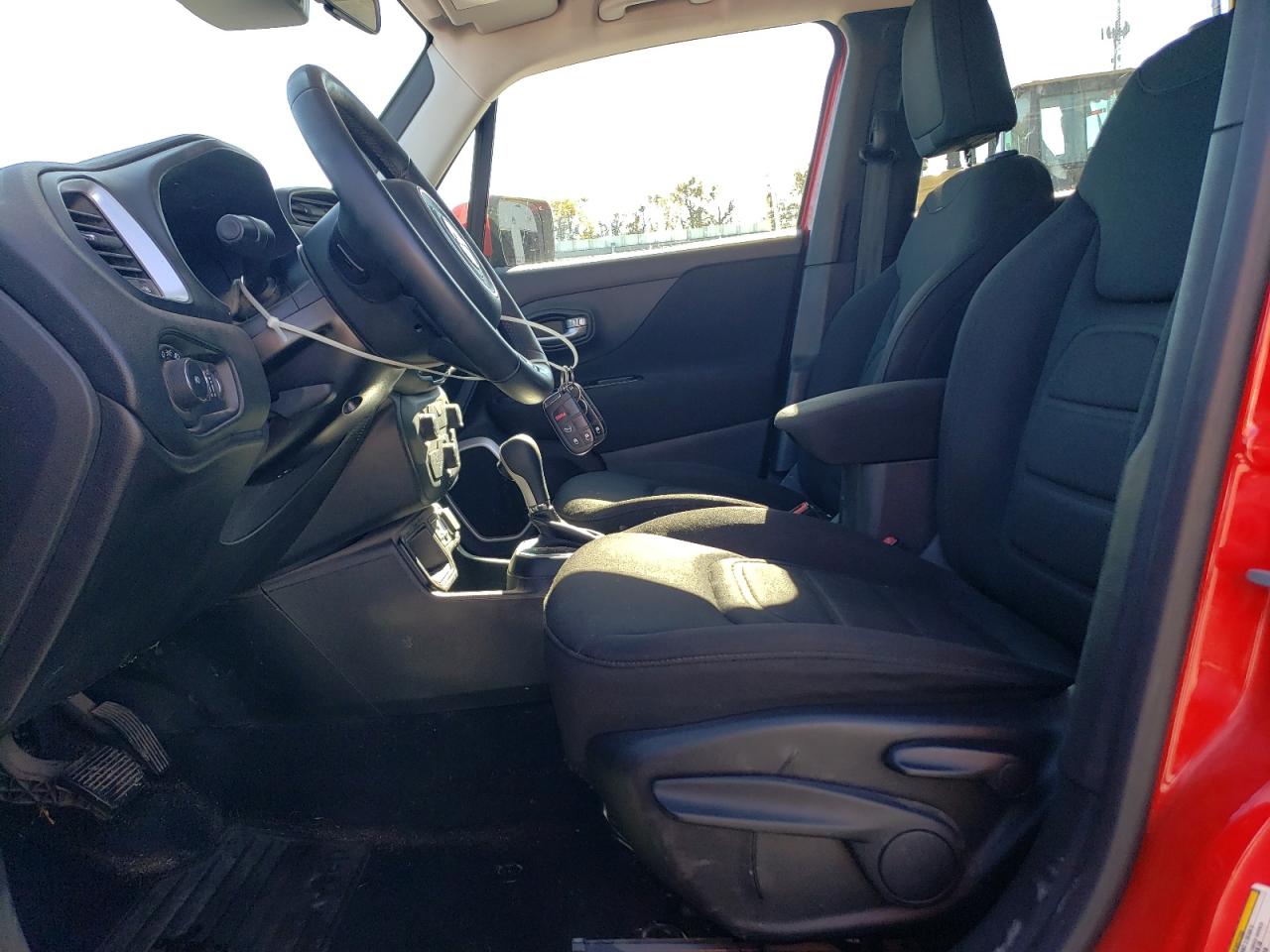 2018 Jeep Renegade - Image 7