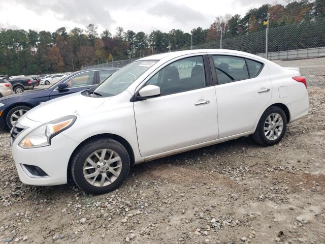  NISSAN VERSA 2018 Biały