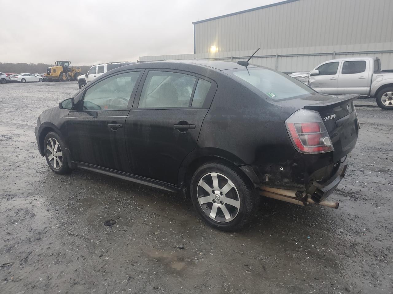 2012 Nissan Sentra - Image 2