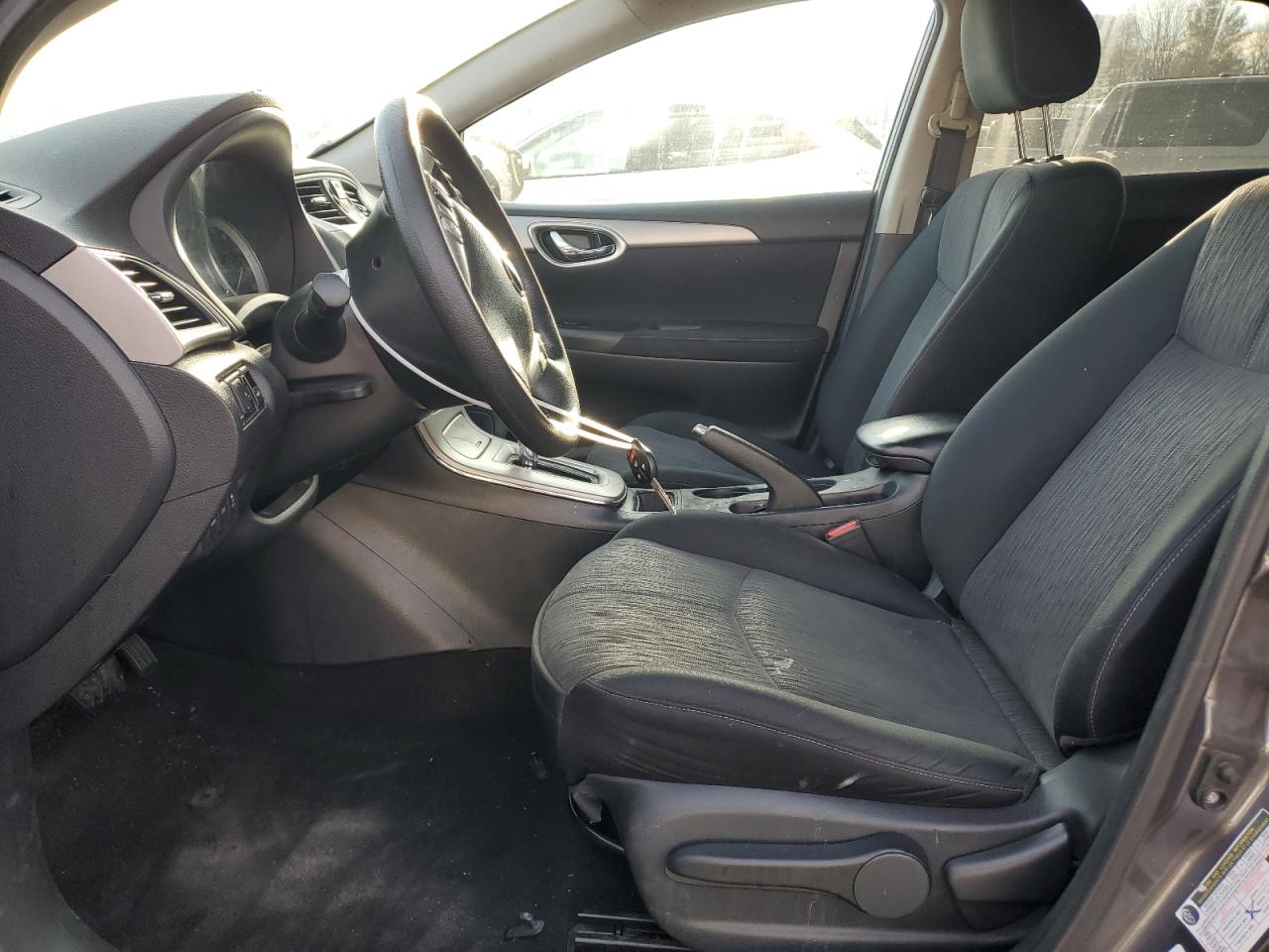 2014 Nissan Sentra - Image 7