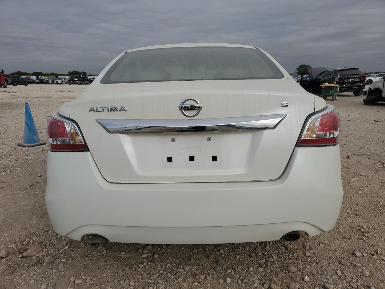 VIN 1N4AL3AP6FC177612 2015 NISSAN ALTIMA no.6