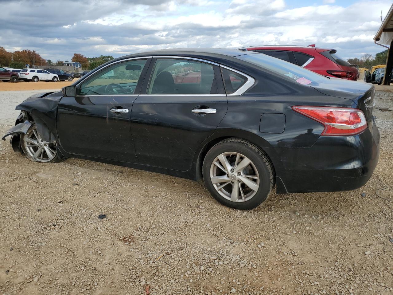 2013 Nissan Altima - Image 2