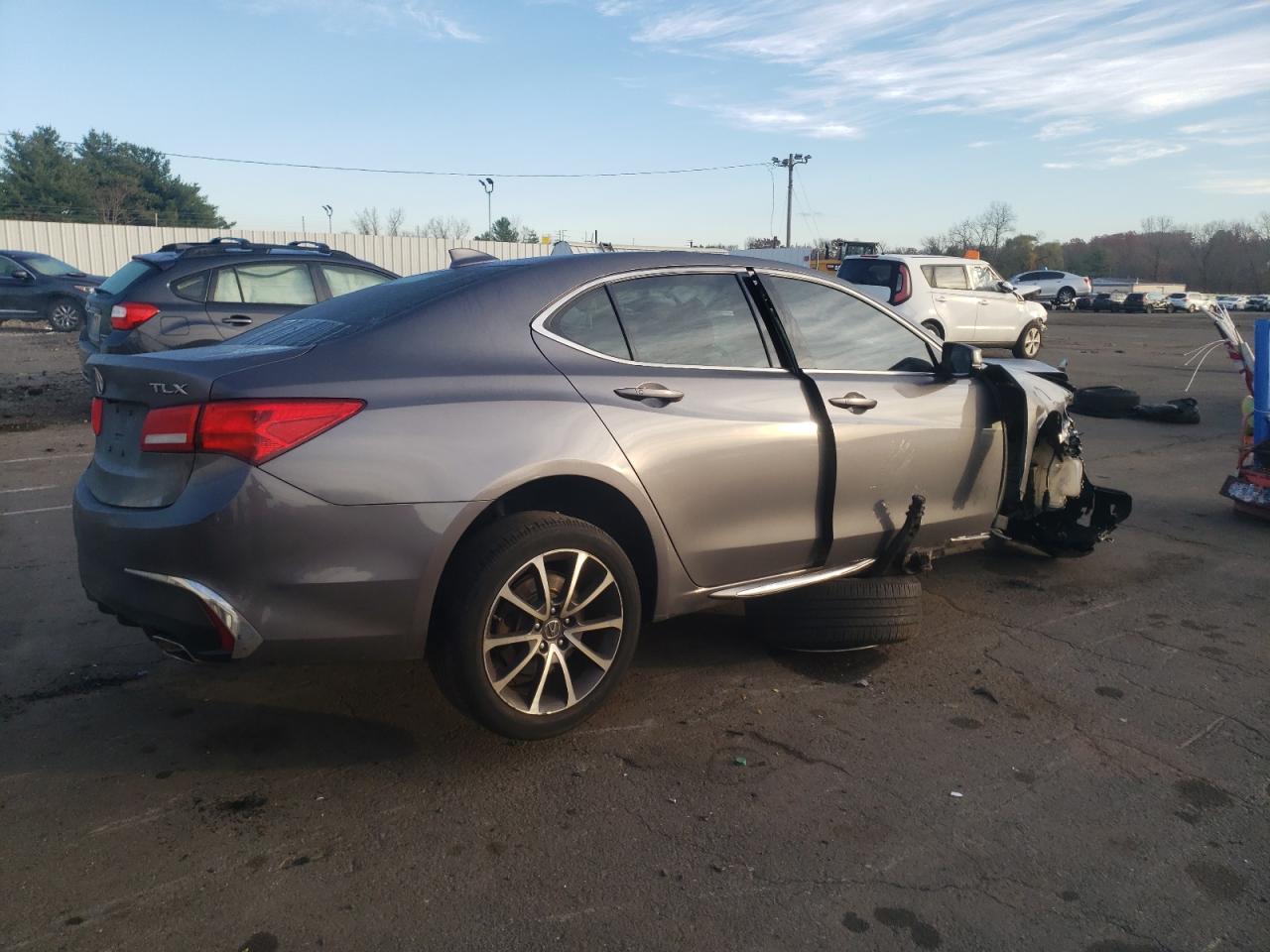 2018 Acura TLX - Image 3