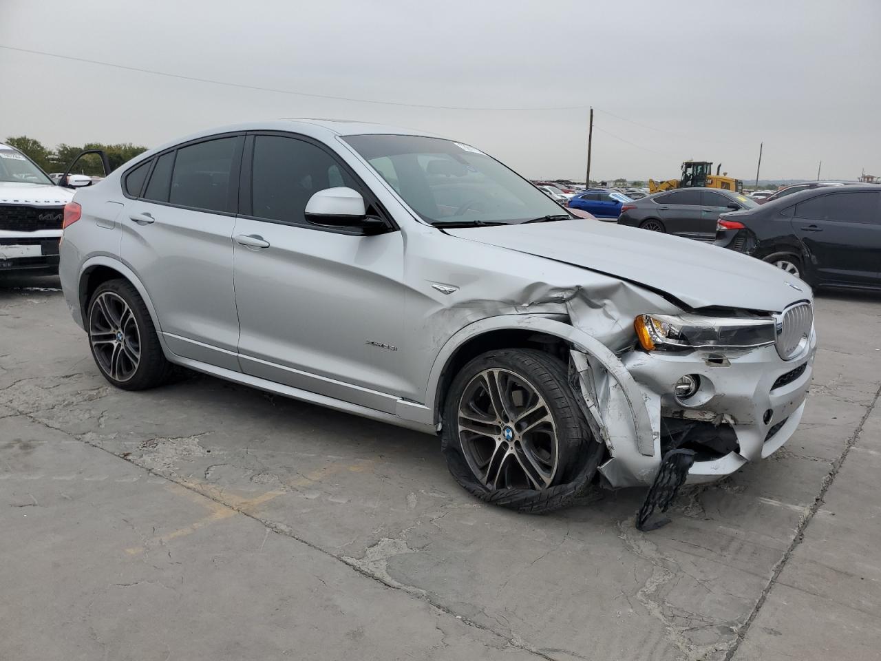 VIN 5UXXW5C55G0N91601 2016 BMW X4 no.4