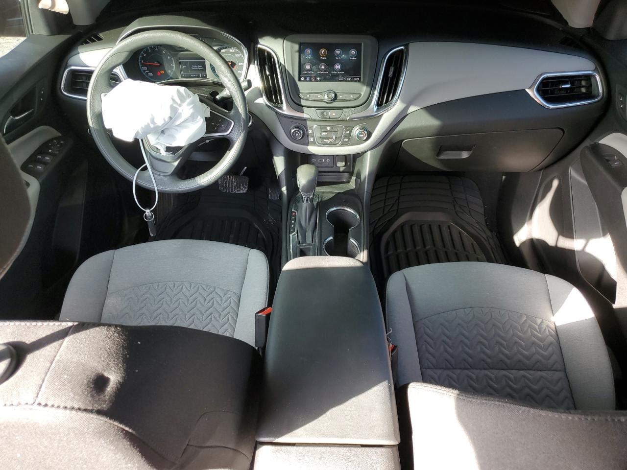 2022 Chevrolet Equinox - Image 8