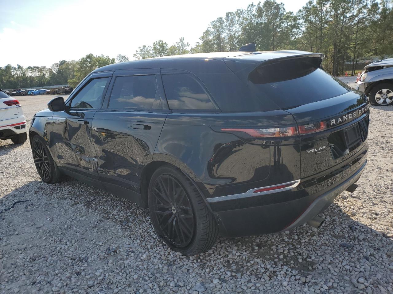 2018 Land Rover Range Rover - Image 2
