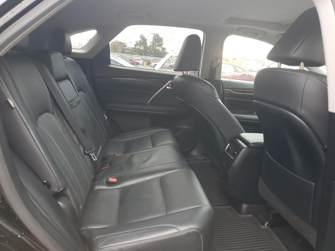 2016 Lexus RX - Image 11