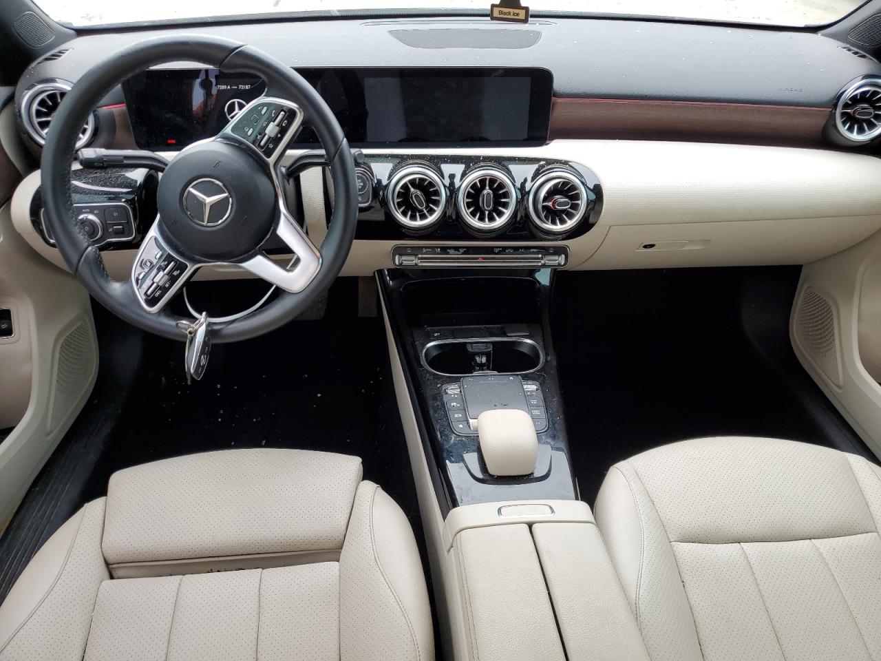 2022 Mercedes-Benz A-klasse - Image 8