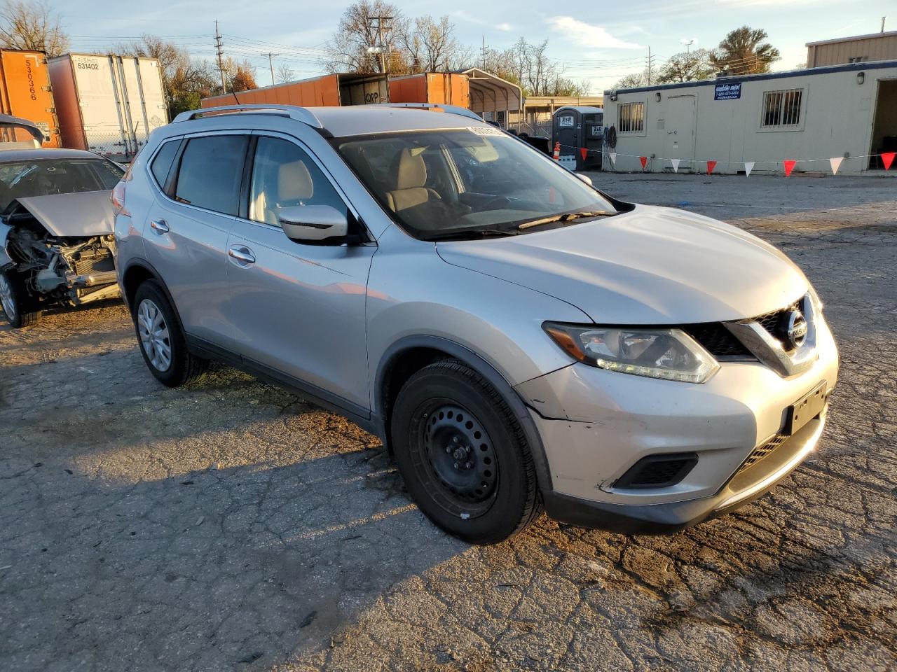 2016 Nissan Rogue - Image 4