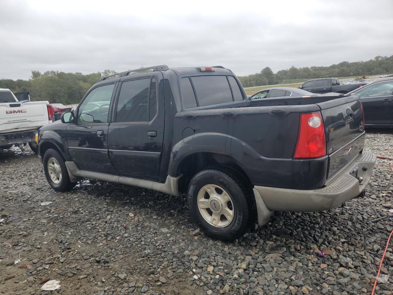 2001 Ford Explorer - Image 2